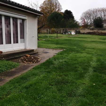 La Pomponnette Bed & Breakfast Bouresse Exterior foto